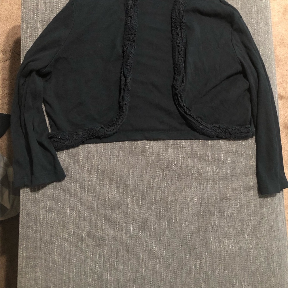 Rafaella Black Cropped Open-Front Cardigan with Trim